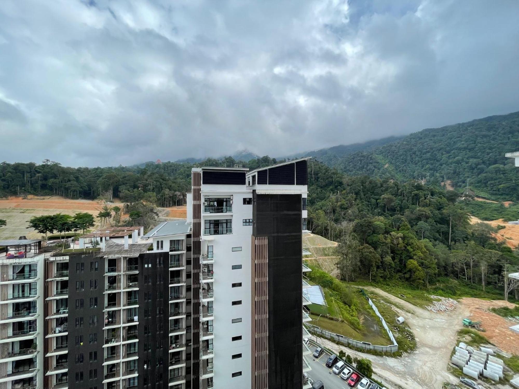 Midhill Apartment Genting 1507 By Aurorahomes Гентінг-Гайлендс Екстер'єр фото